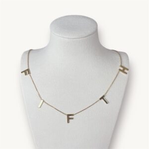 Letterketting - FIFTH