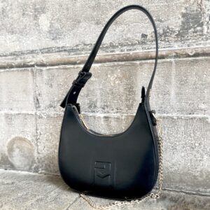 Half-Moon Tas