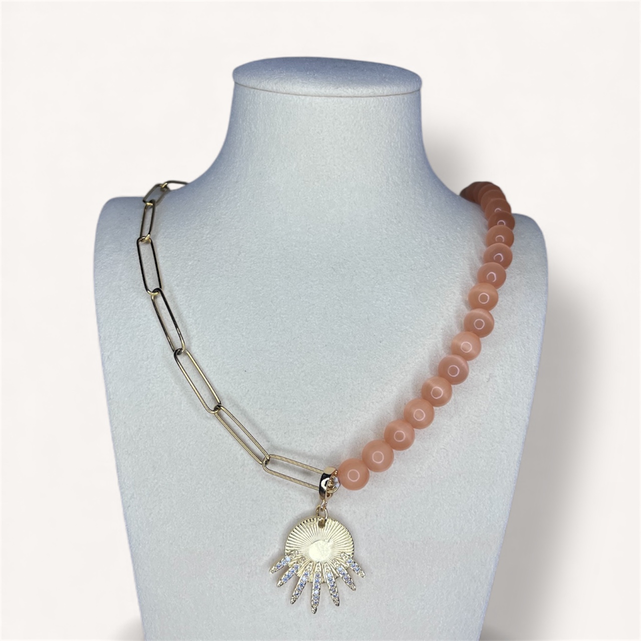 Golden Twist Ketting met tears of the sun charm