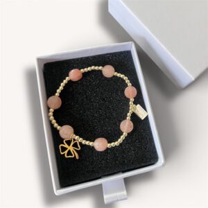 Armband Stone Pink met klavervier